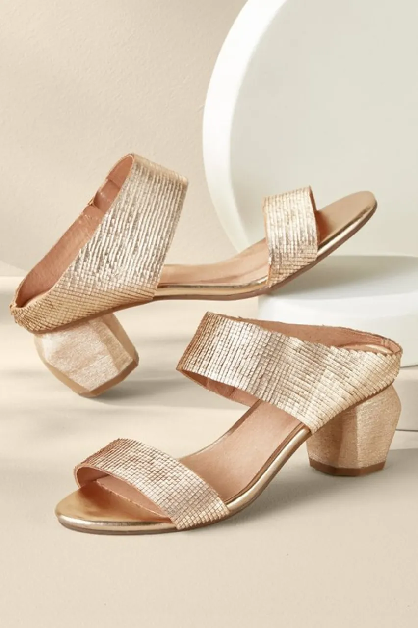 Best Sale Antelope Amelia Textured Sandal Shoes