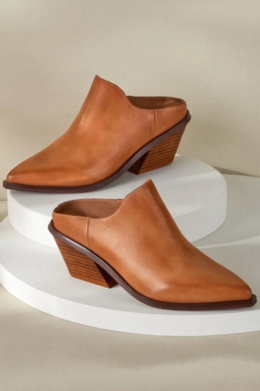 Online Antelope Caleb Leather Mules Shoes