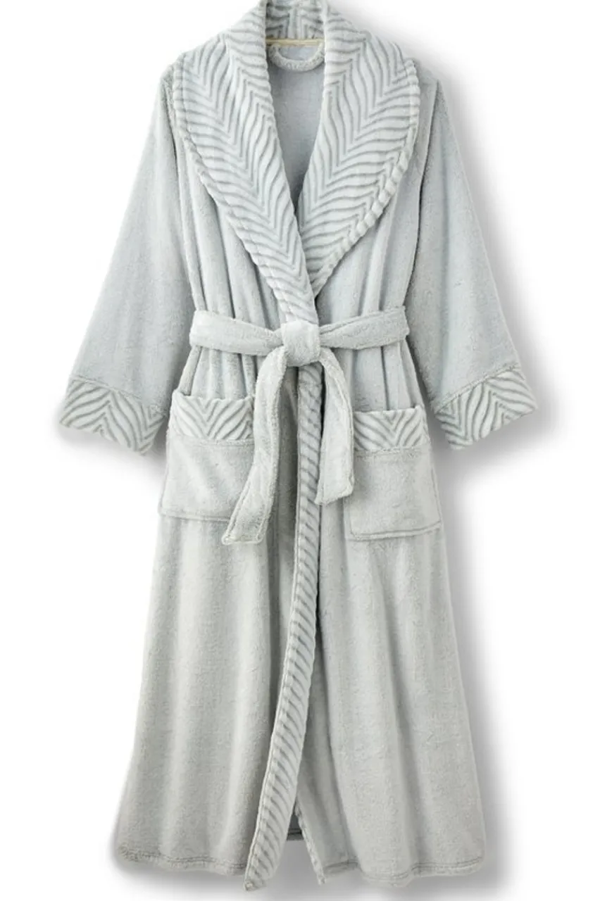 Cheap Royal Plush Robe Sleepwear & Lounge